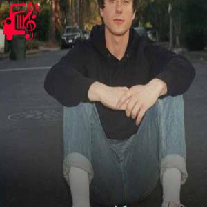 دانلود آهنگ آهنگ hipocrite از Alec Benjamin + متن ترانه