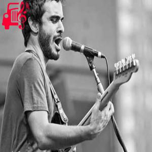 دانلود آهنگ آهنگ آدم بدون غم نمیشه راه بی پیچ و خم نمیشه از علی عظیمی + متن ترانه
