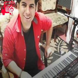 دانلود آهنگ آهنگ هنوز به عشقت زنده ام از علی رزاقی + متن ترانه