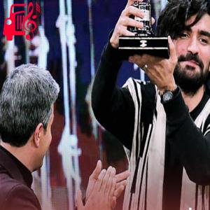 دانلود آهنگ آهنگ هرچی دارم سی تو دارم از تمام اجراها + متن ترانه